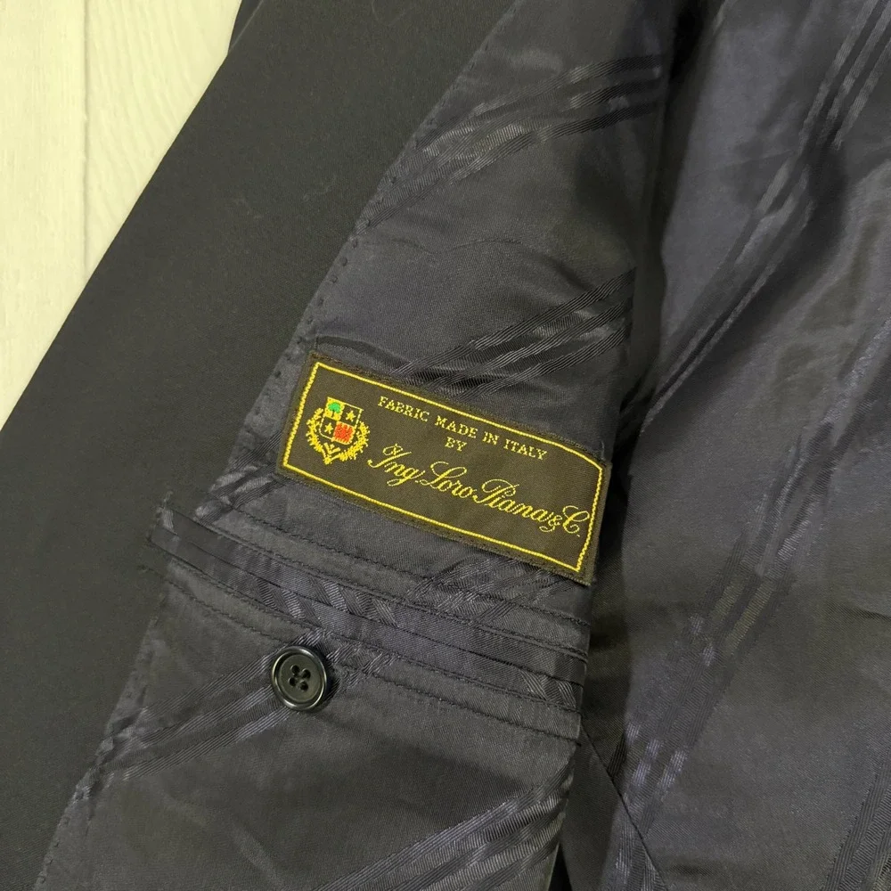 Brooks Brothers 1818 Madison Blazer 43R Loro Piana Wool Navy Blue Made in‎ Italy